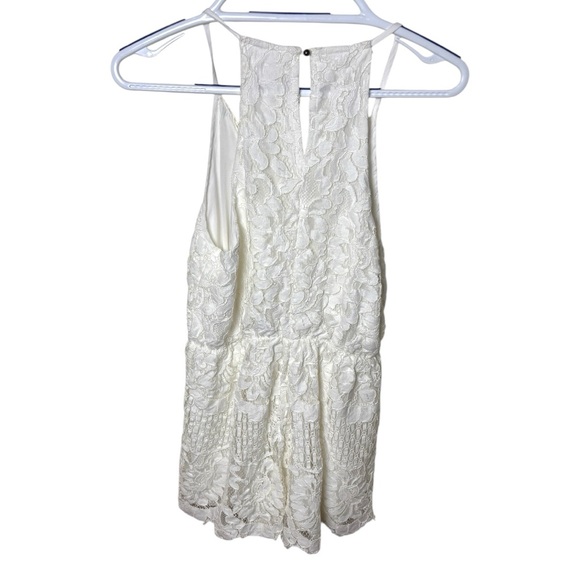 Entro White‎ Lace Jumpsuit with Plunging V-Neck - Picture 3 of 6
